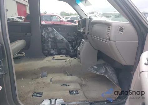 2000 Chevrolet Silverado 1500 Ls from USA, damaged, VIN 1GCEK19T0YE179352